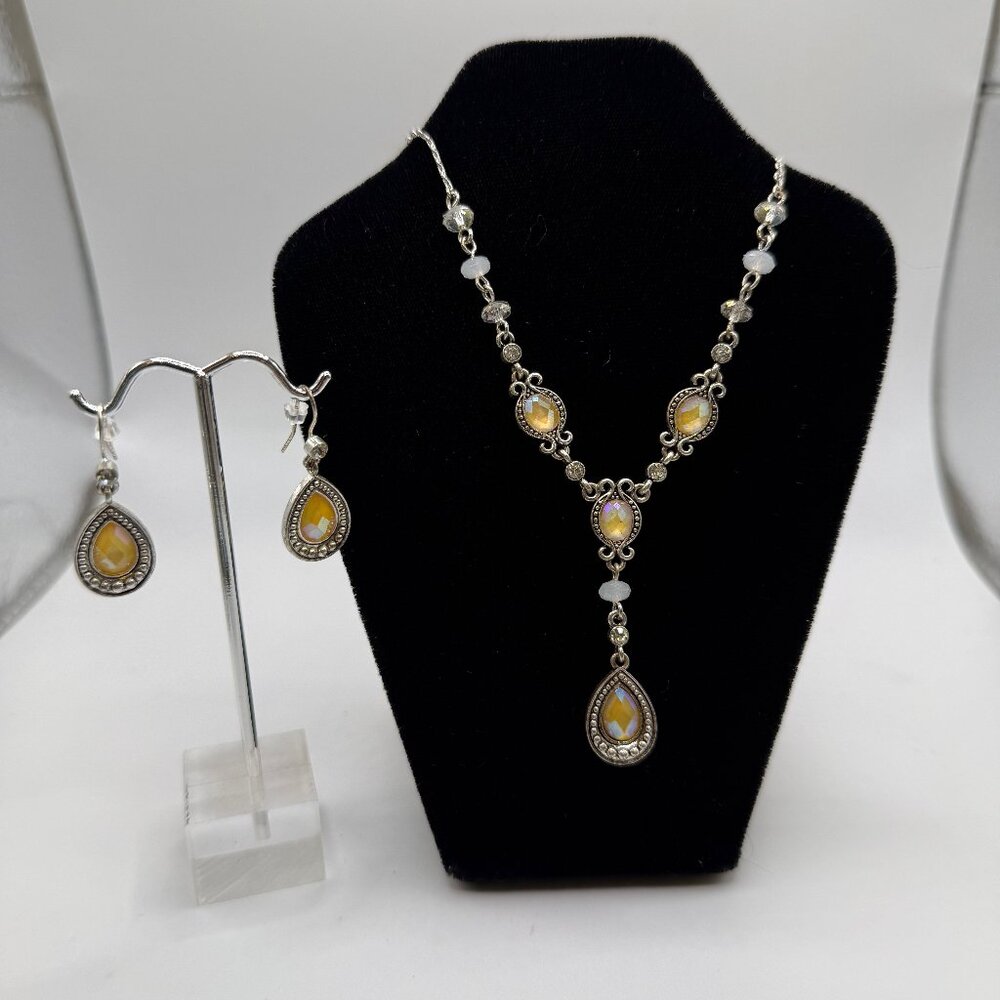 Vintage Avon Silver Necklace with Matching Earrings